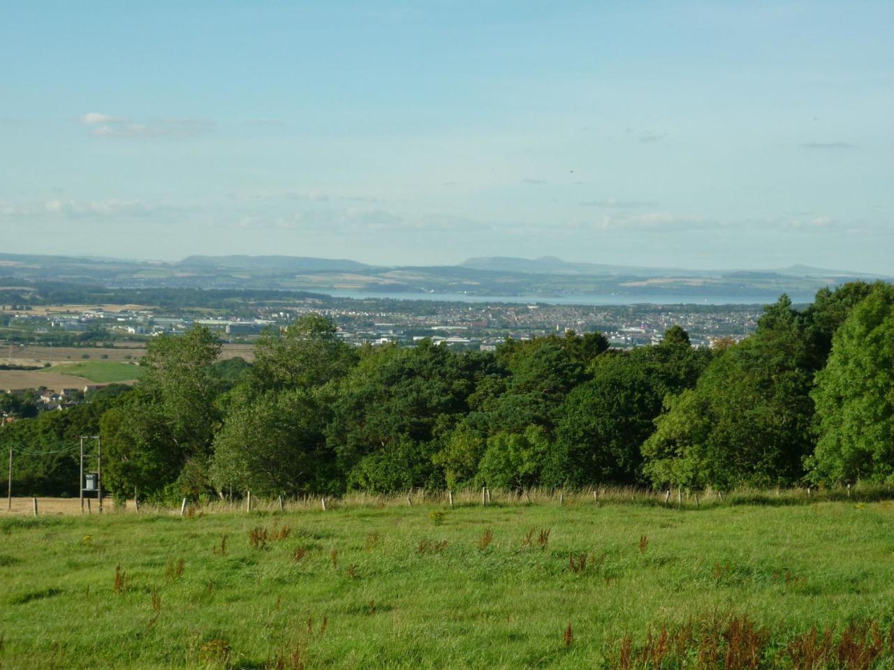 Midkinleith Farm Holiday Cottage Эдинбург Экстерьер фото